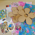 Decopatch Large Flower Bunting Kit