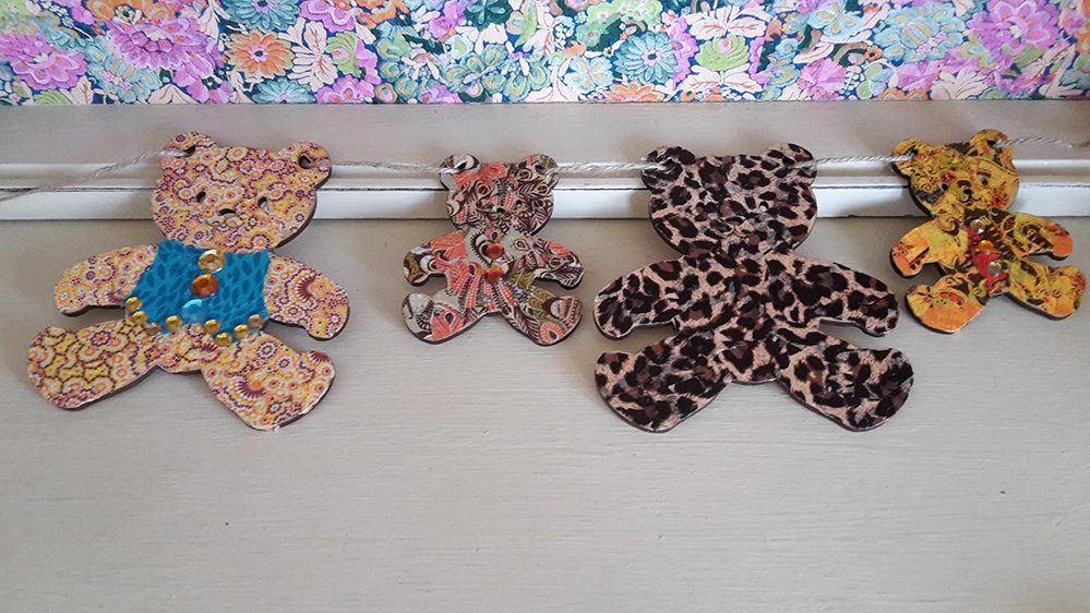 Teddy Bear Bunting by Crocodile Creeations