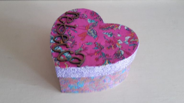 Decopatch Heart Box Finished